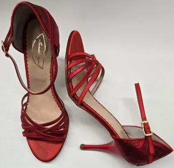 3.25" Eartha -- Women's Tango Shoe -- Red Glitter