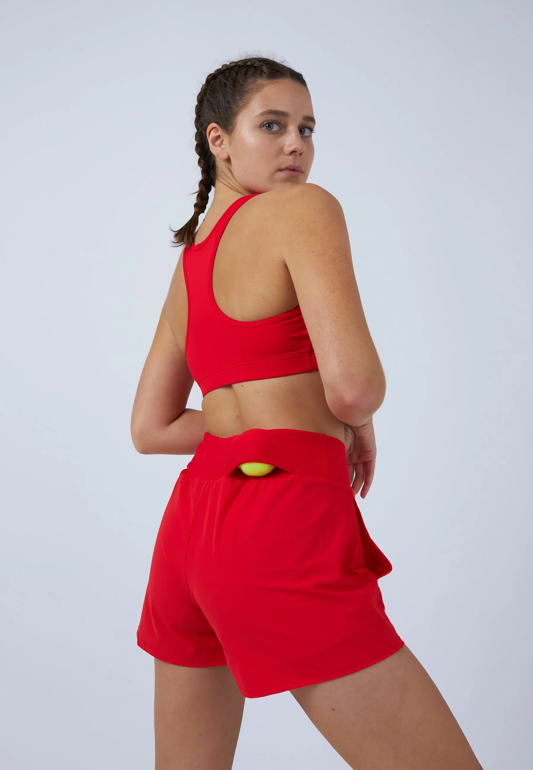 Advantage Tennis Shorts with ball belt, red