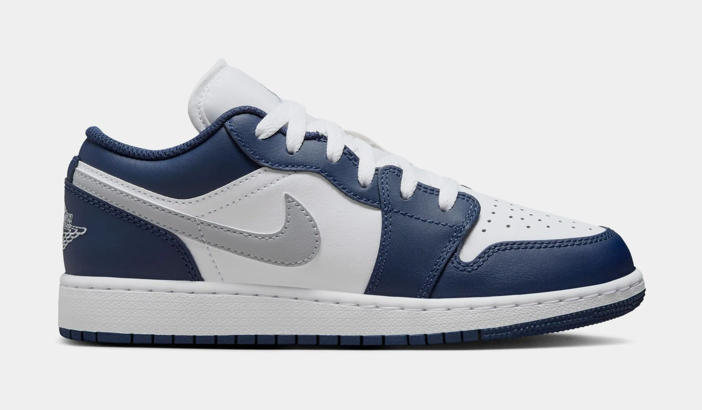 Air Jordan 1 Low Grade School Lifestyle Shoes (White/Midnight Navy/Wolf Grey)