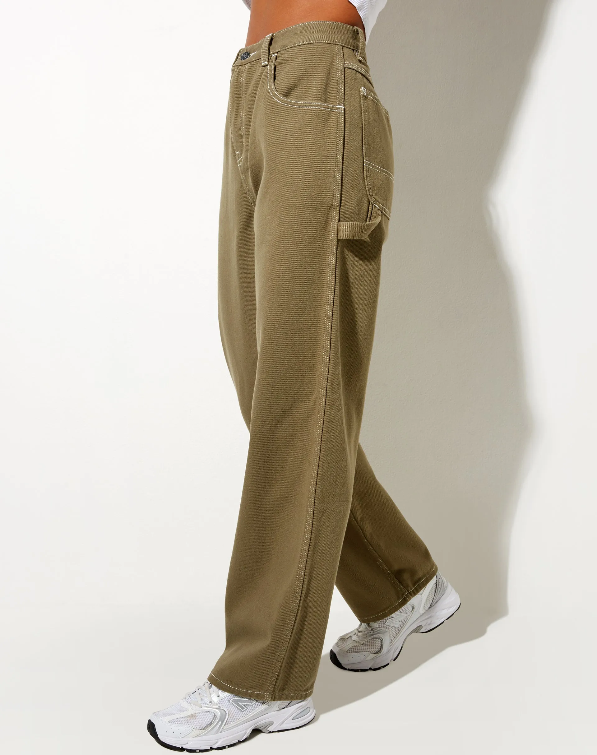 Carpenter Parallel Jeans in Khaki