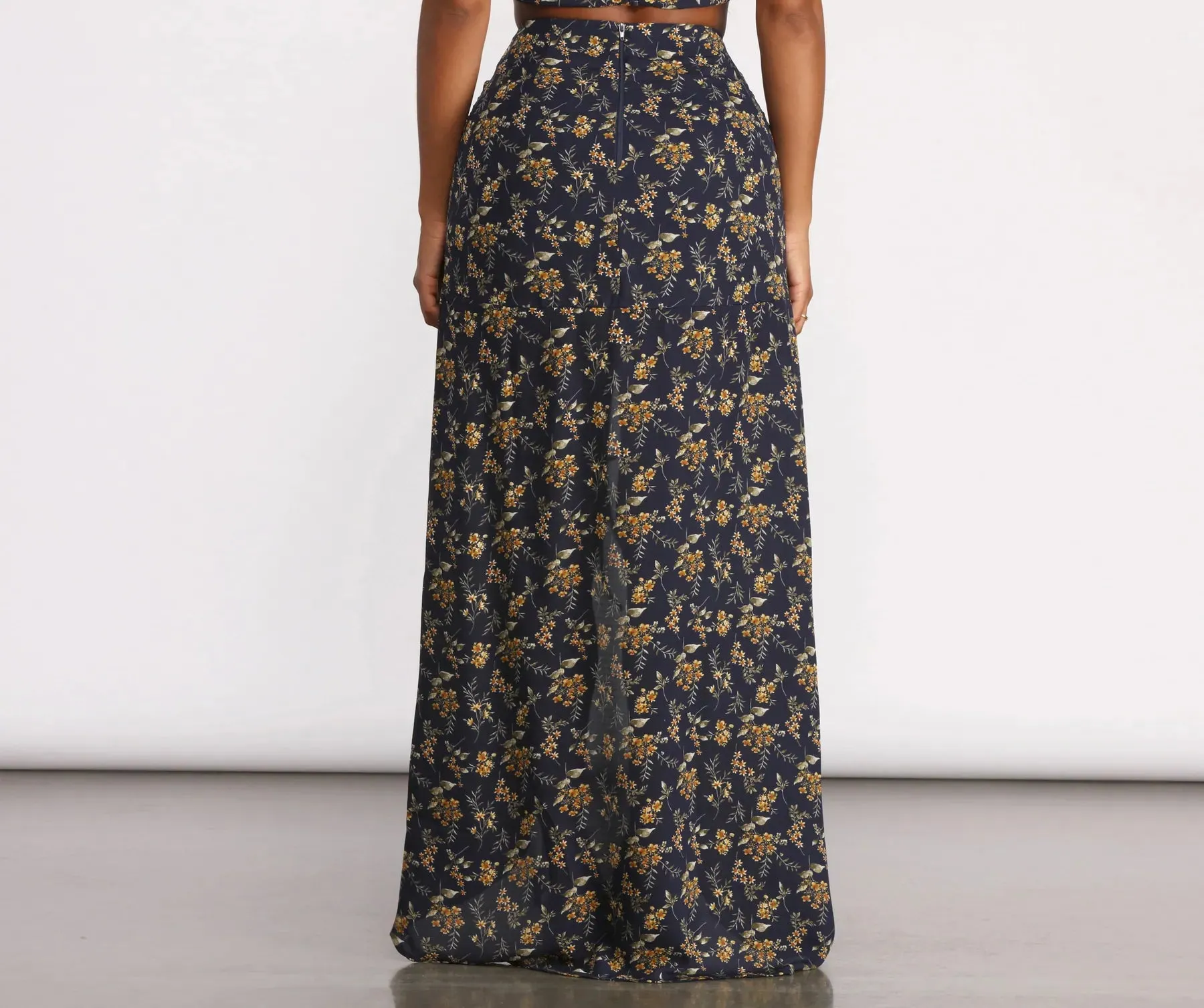 Ditsy Floral Ruched High Slit Maxi Skirt