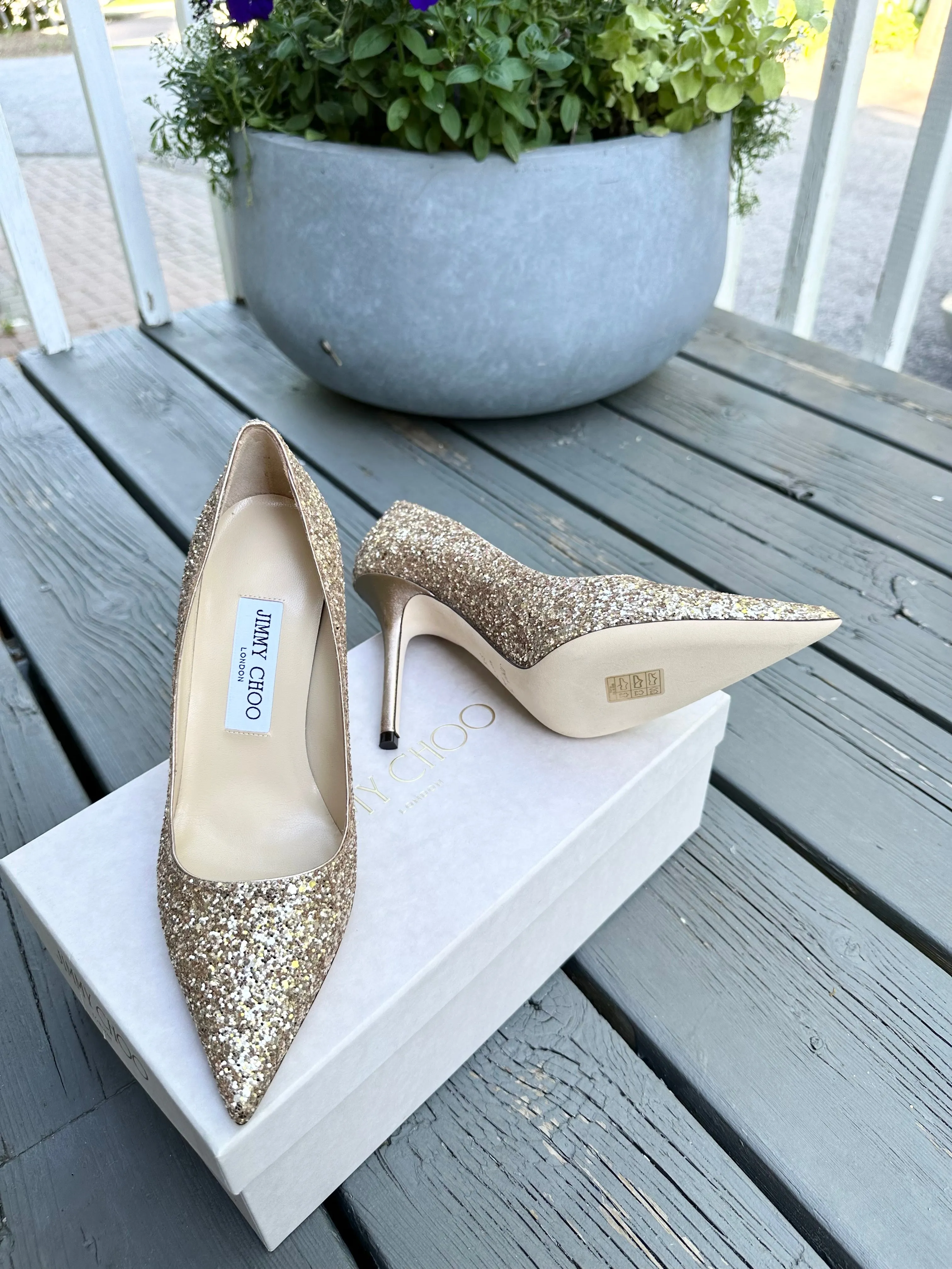 JIMMY CHOO London Romy Gold Glitter High Heel Pumps