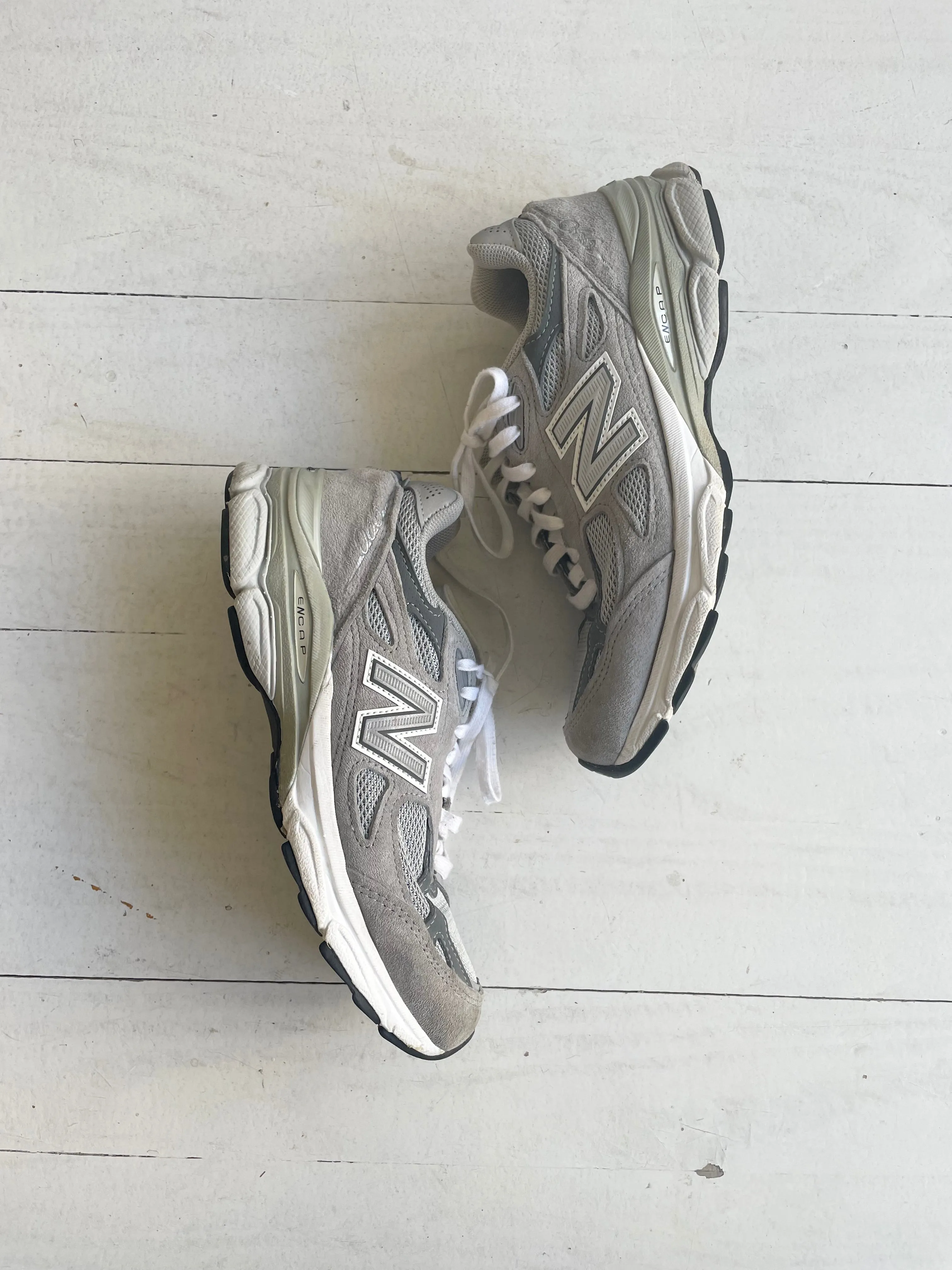 New Balance 990v3 Shoes