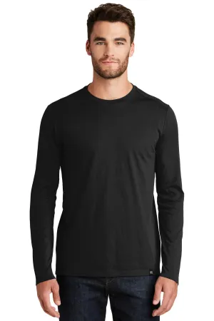 New Era ® Heritage Blend Long Sleeve Crew Tee. NEA102