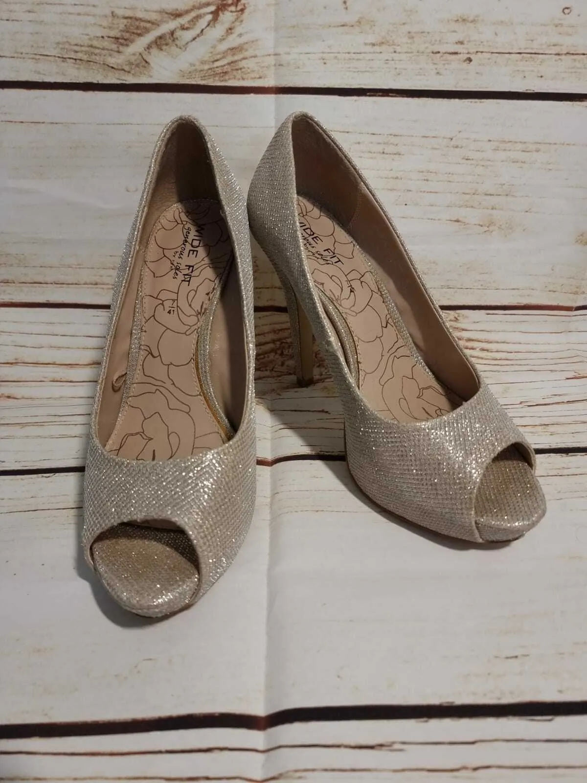 Next Pale Gold Glitter Wide Fit, Peep Toe, Platform Court Shoes Heels UK 7 EU 41