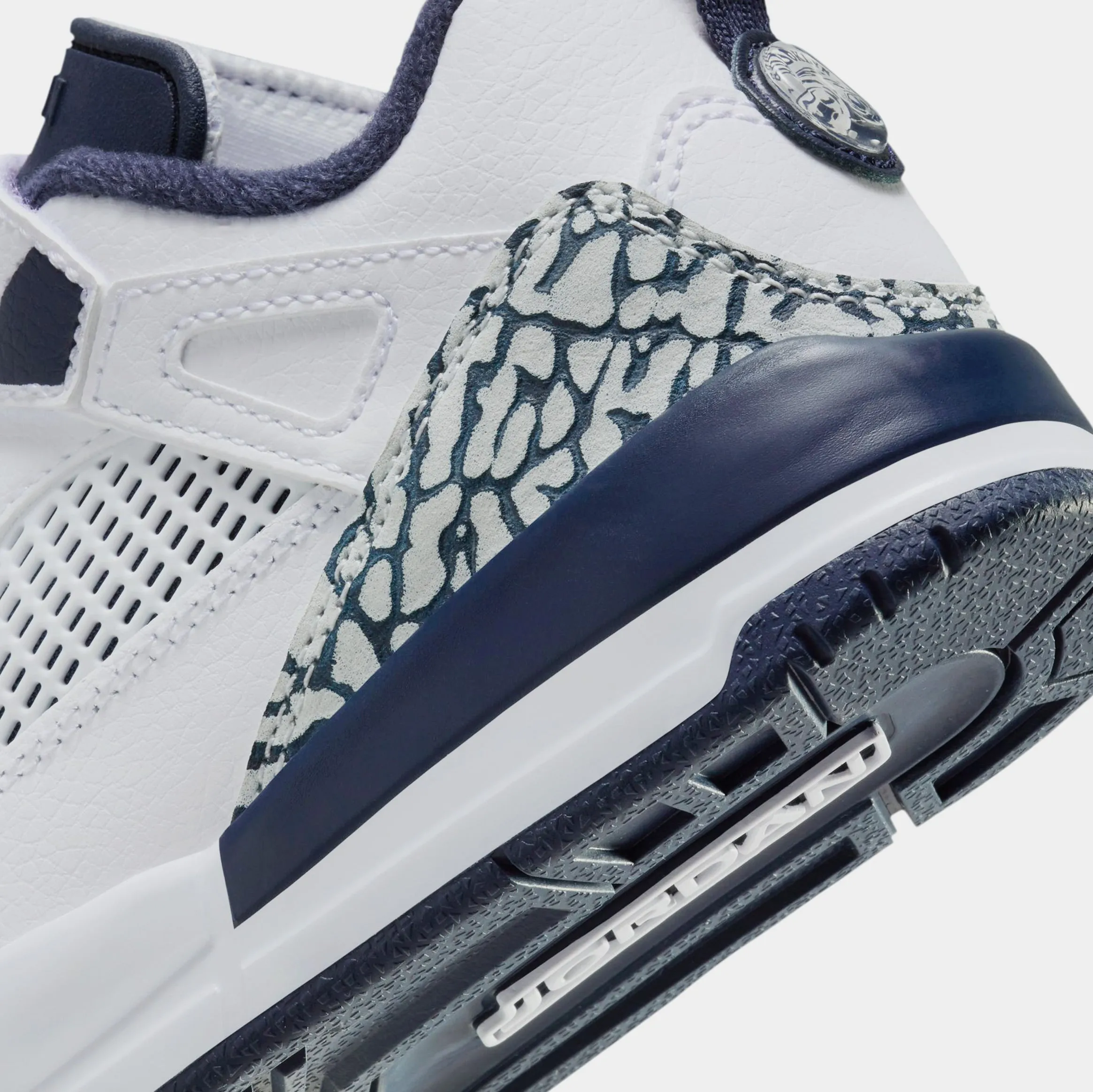 Spizike Low Preschool Basketball Shoes (White/Obsidian/Pure Platinum)