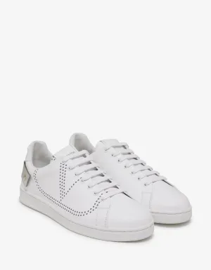 White Go Logo Tennis Trainers -