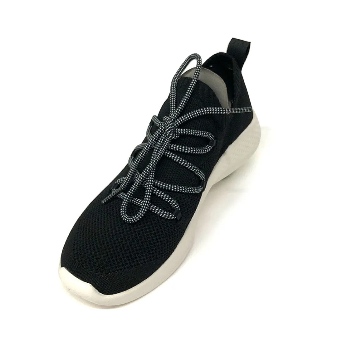 Women's Flyroam Go Knit Sneakers