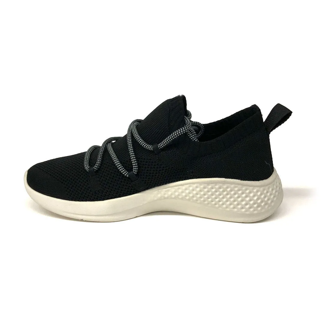 Women's Flyroam Go Knit Sneakers